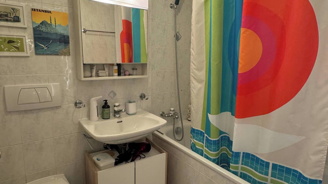 Photo of Bathroom in Plainpalais