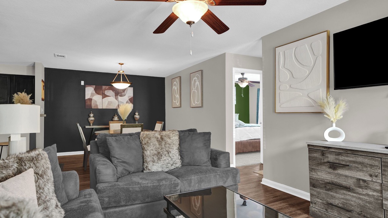 Photo of Livingroom in Crestline Heights