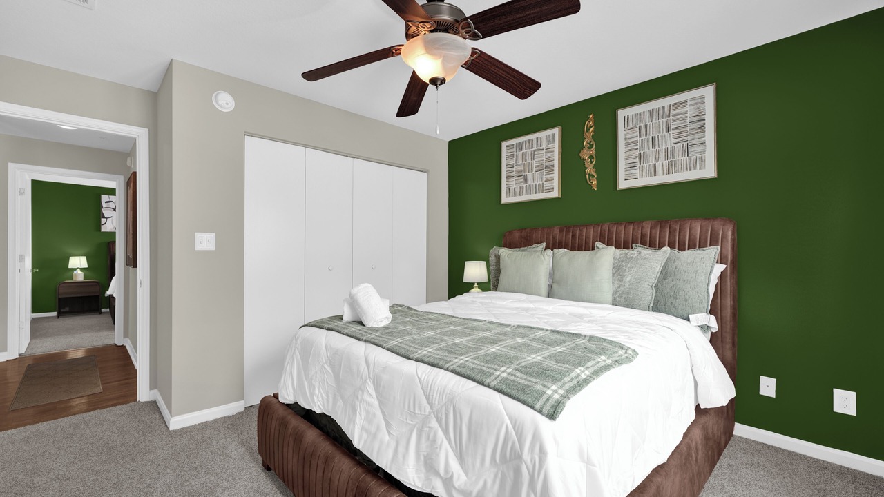 Photo of Bedroom in Crestline Heights