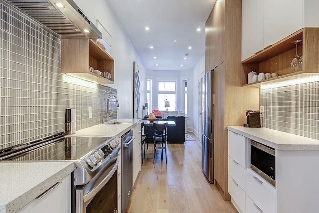 Photo of Kitchen in Roncesvalles Village