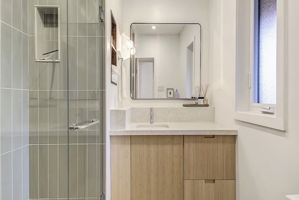 Photo of Bathroom in Roncesvalles Village