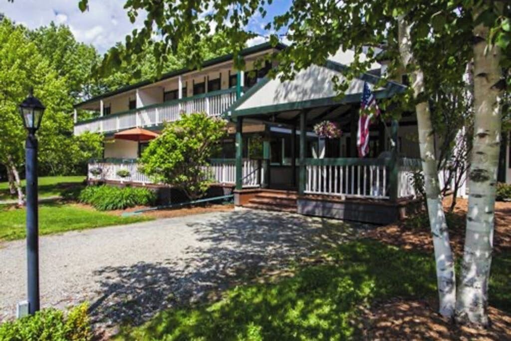 Photo of Outdoor in Warren