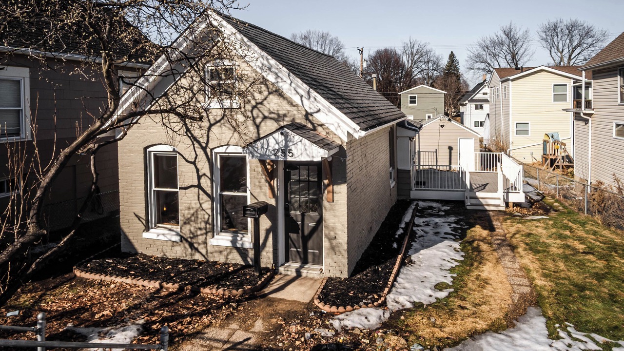 Photo of Outdoor in West Side