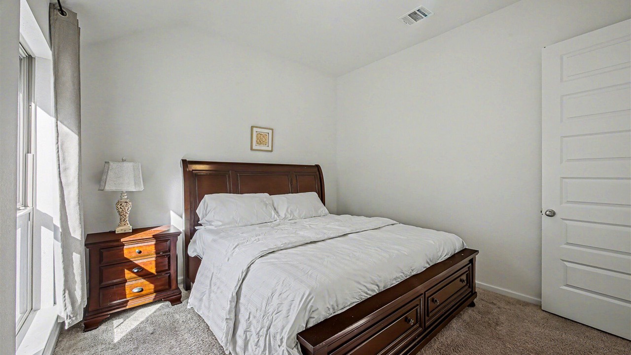 Photo of Bedroom in Manvel