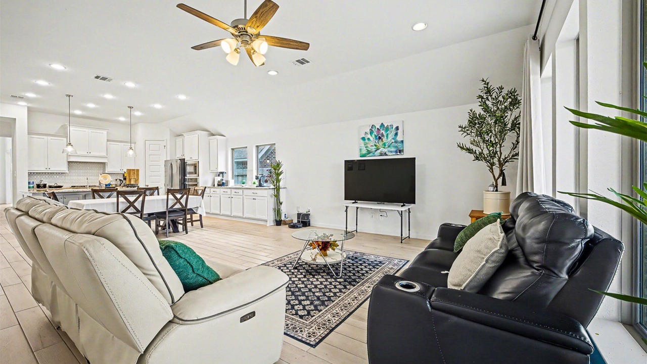 Photo of Livingroom in Manvel