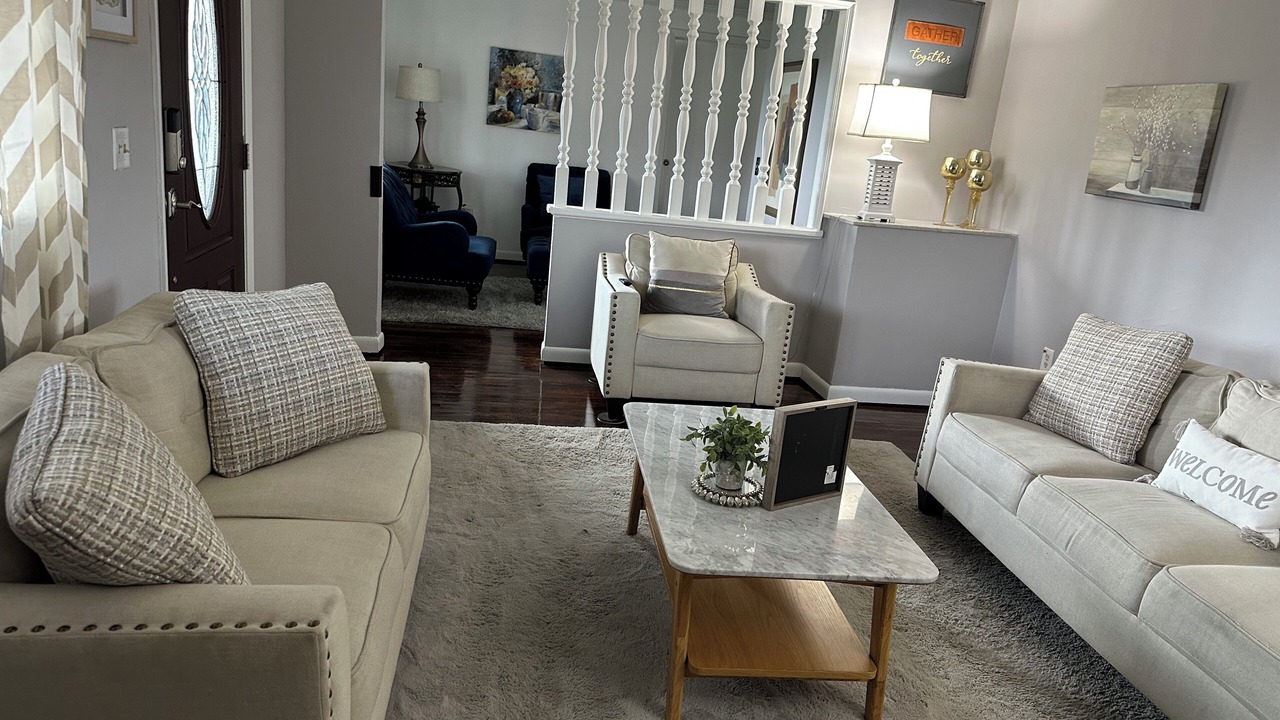Photo of Livingroom in Churchhill