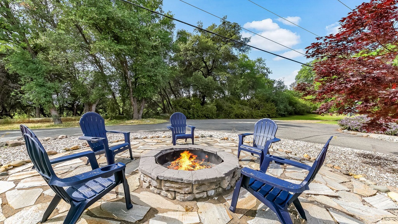 Photo of Outdoor in Auburn