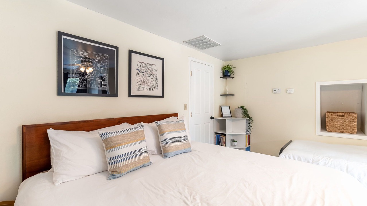 Photo of Bedroom in Auburn