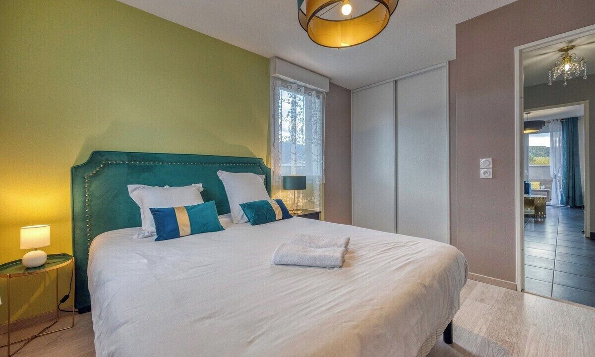 Photo of Bedroom in Varces-Allieres-et-Risset