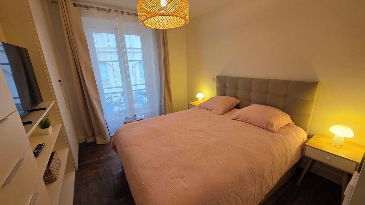 Photo of Bedroom in Notre-Dame