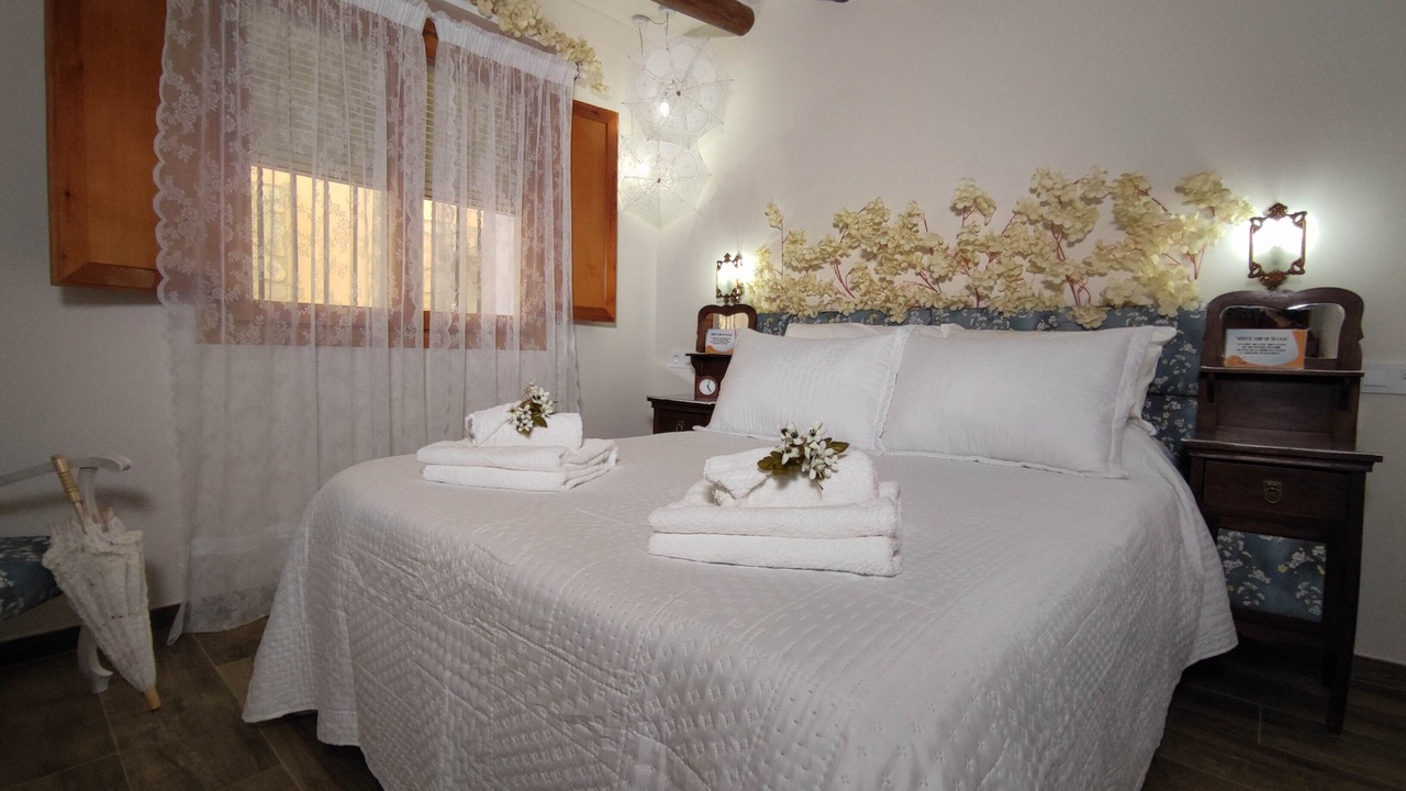 Photo of Bedroom in Alhama de Aragon