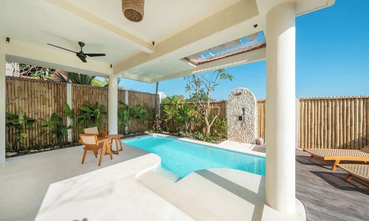 Photo of Outdoor in Mushroom Bay