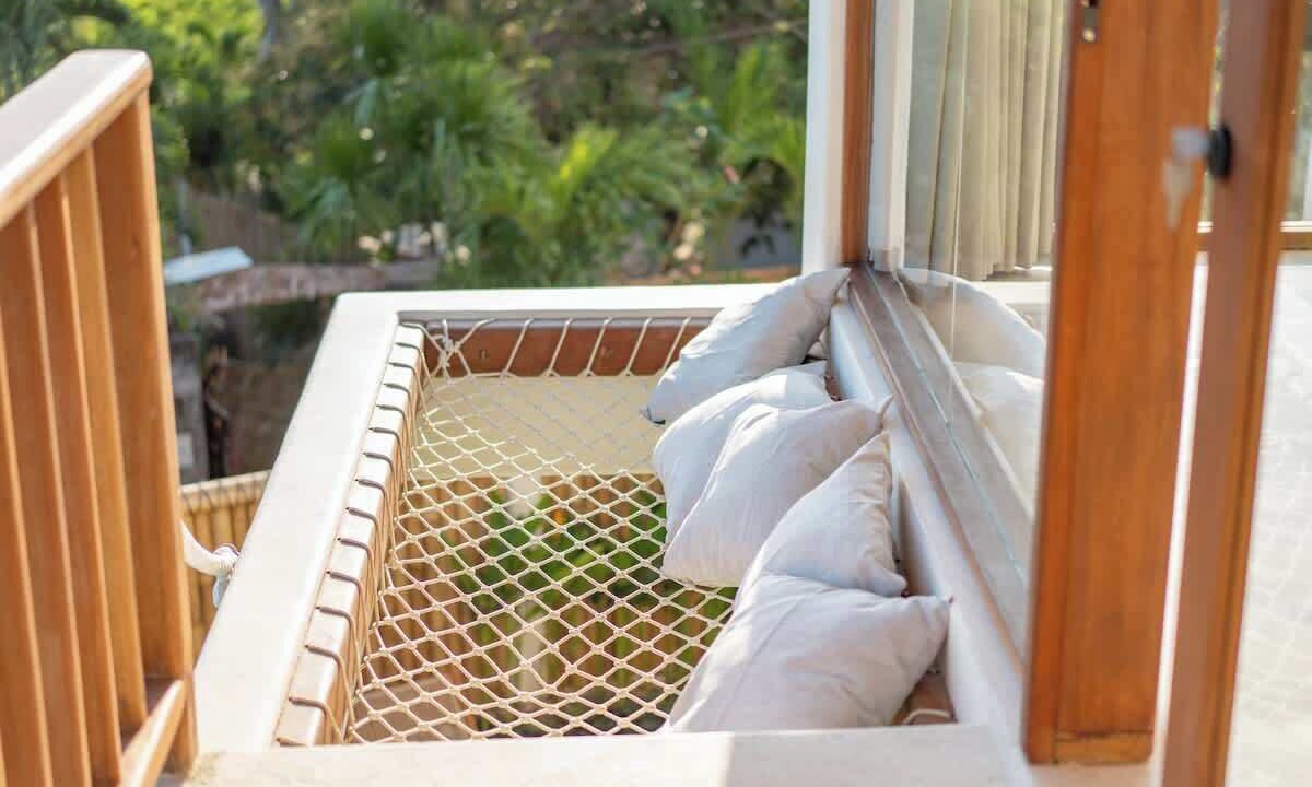 Photo of Patio Balcony in Mushroom Bay