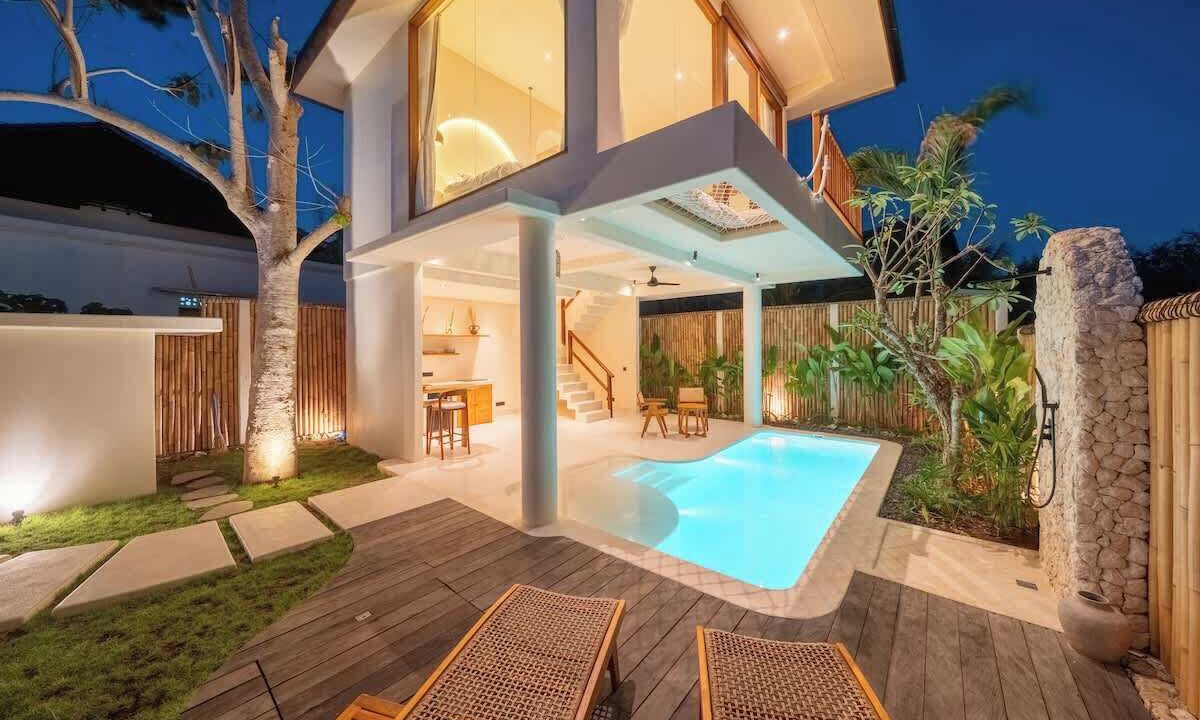 Photo of Outdoor in Mushroom Bay