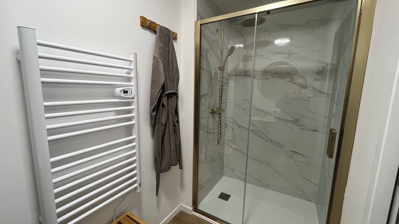 Photo of Bathroom in Dunkerque Centre