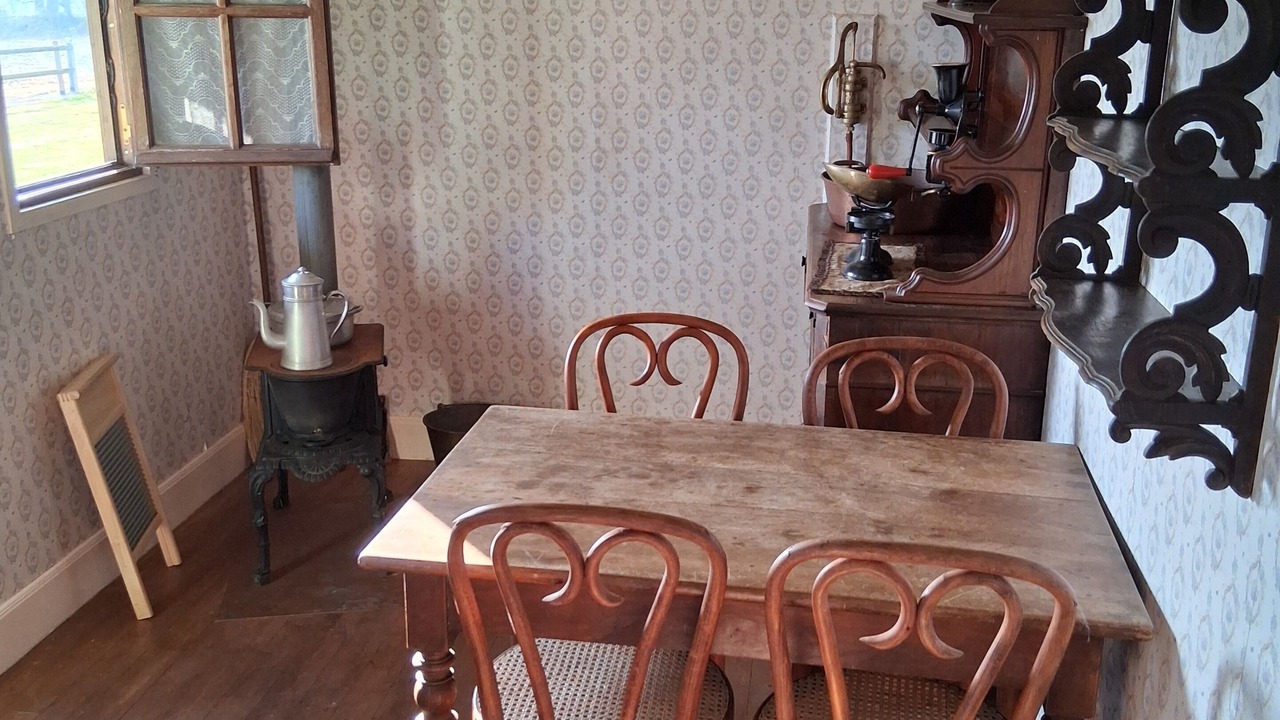 Photo of Bedroom in Saint-Symphorien