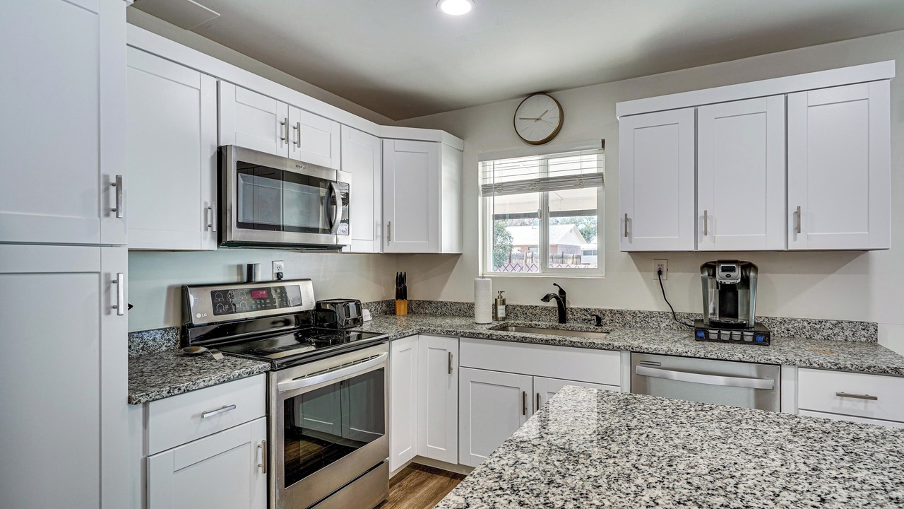 Photo of Kitchen in Thatcher