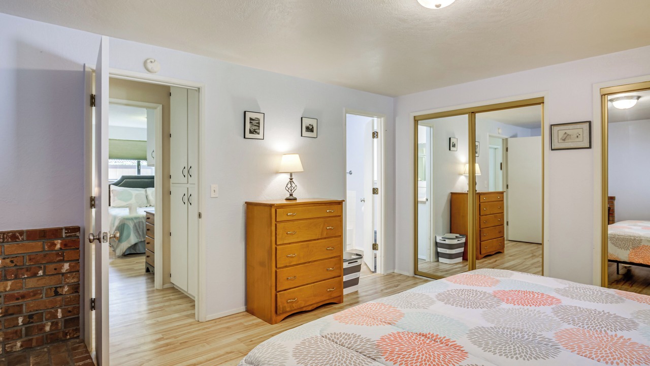 Photo of Bedroom in Cottage Grove