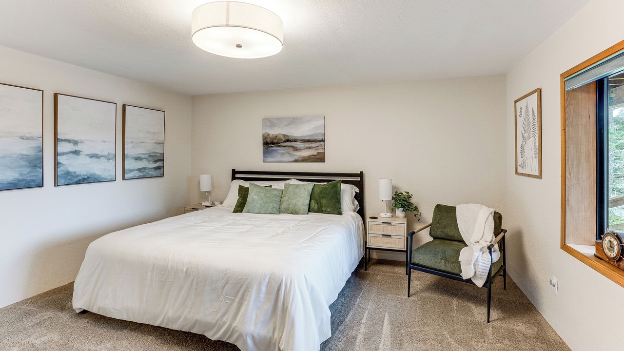 Photo of Bedroom in Langlois