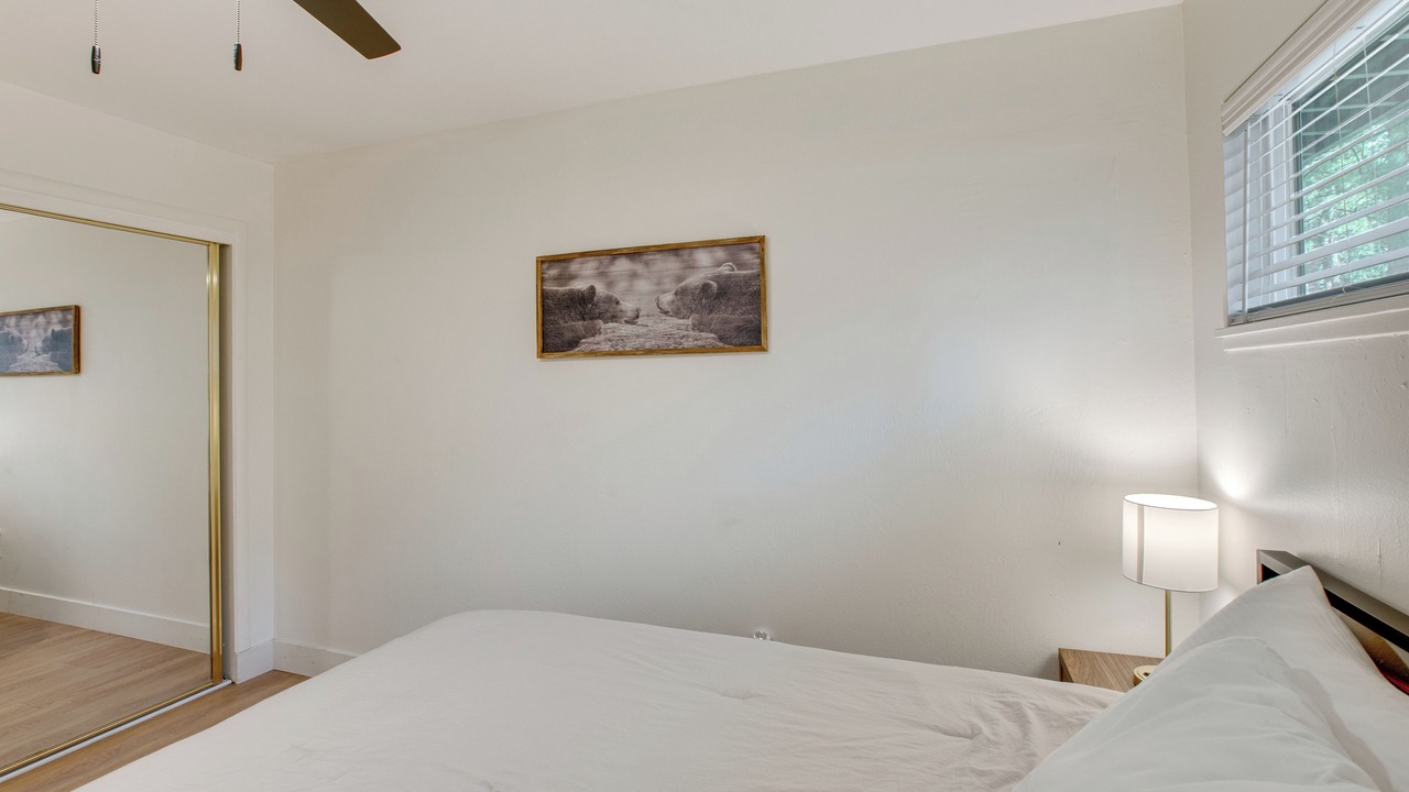 Photo of Bedroom in Sierra Tract