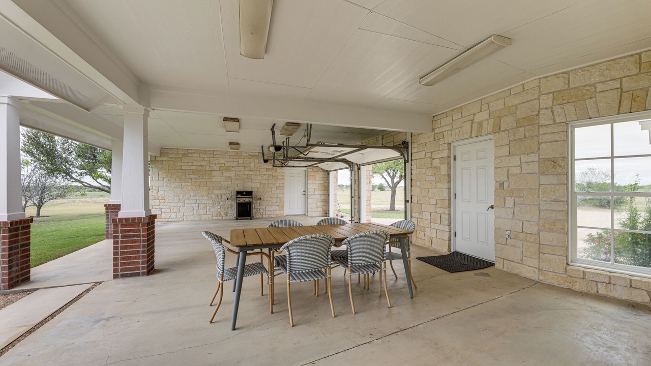 Photo of Outdoor in Milam County