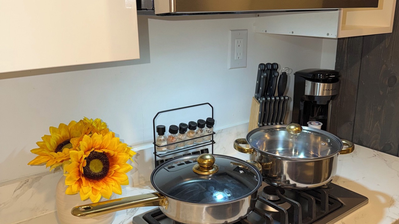 Photo of Kitchen in Canoga Park
