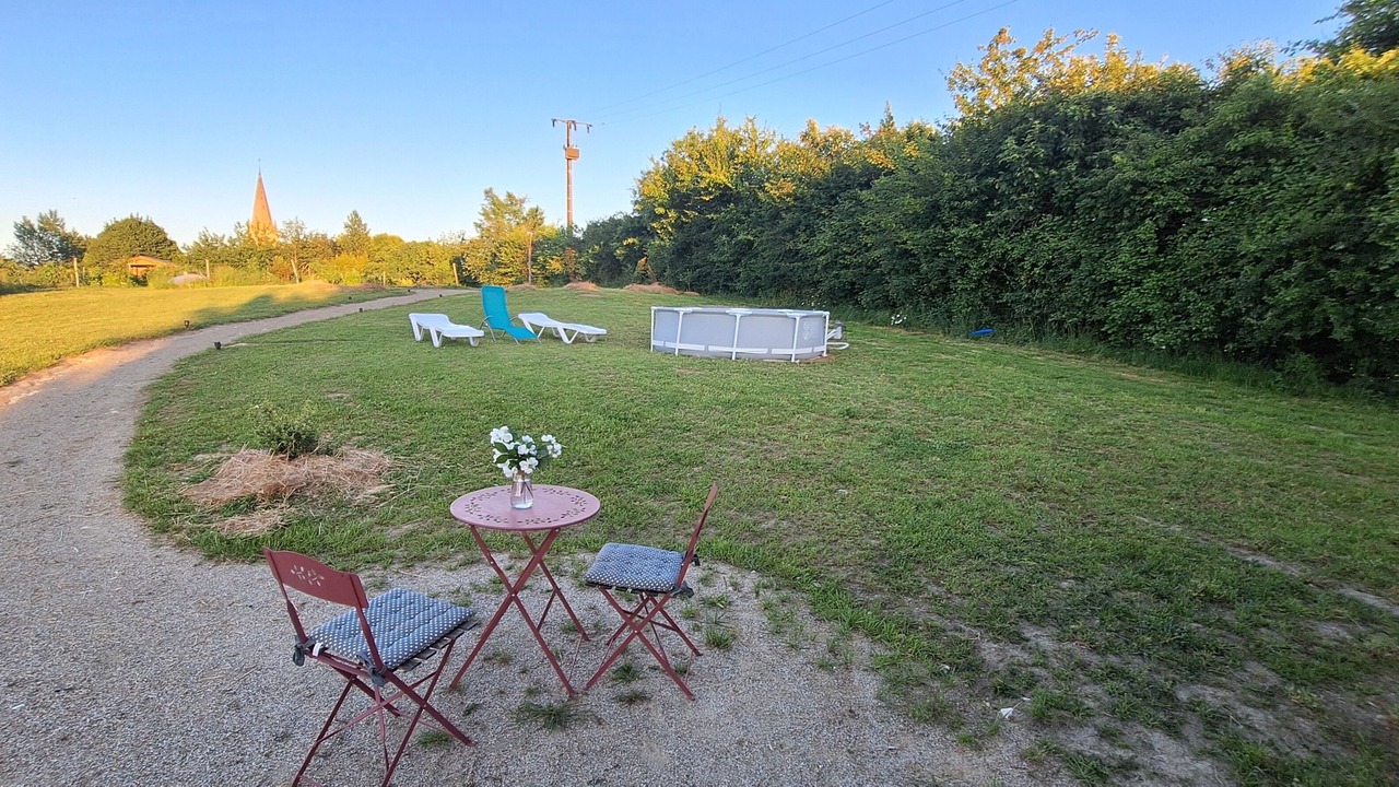 Photo of Outdoor in Bourgougnague