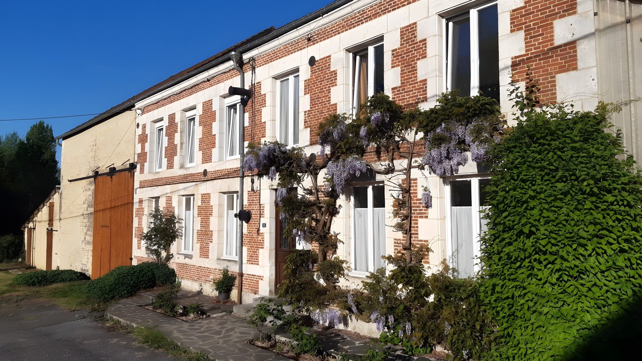 Photo of Outdoor in Neuville-lez-Beaulieu