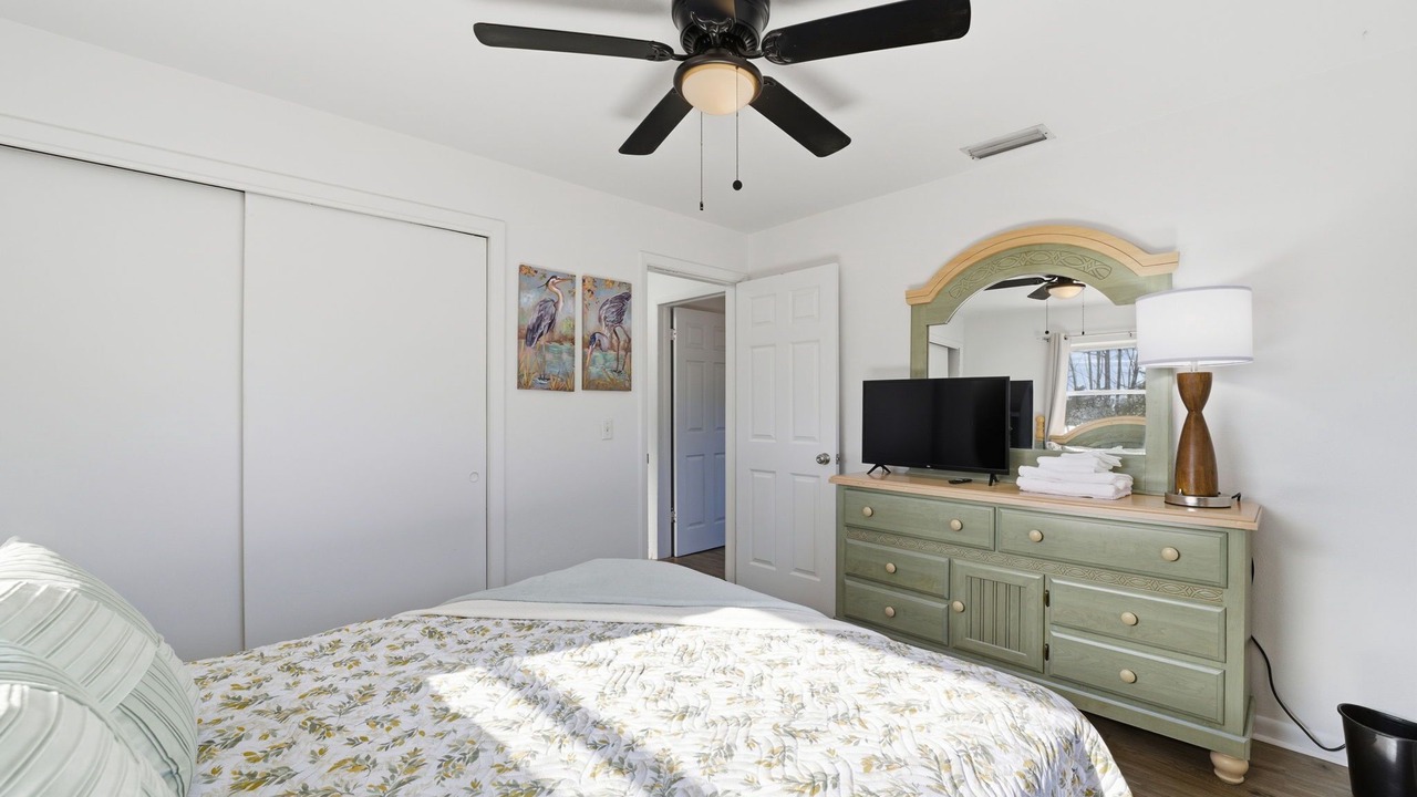 Photo of Bedroom in Pine Ridge