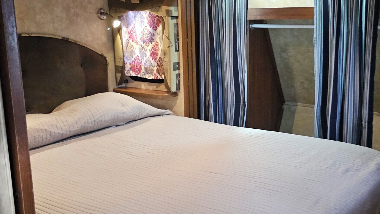 Photo of Bedroom in Dry Creek