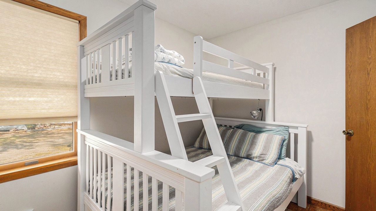 Photo of Bedroom in Montague