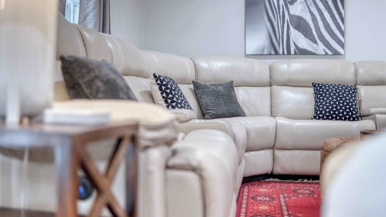 Photo of Livingroom in Fortson