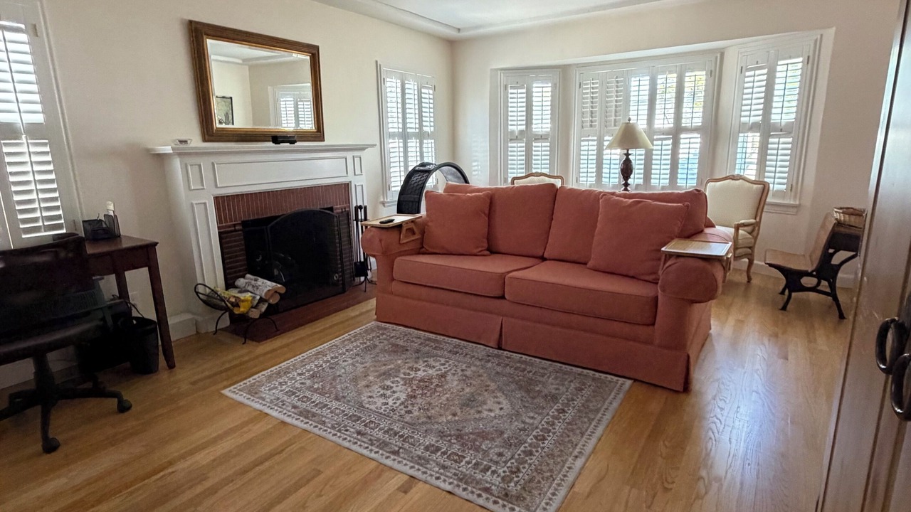 Photo of Livingroom in Magnolia Park