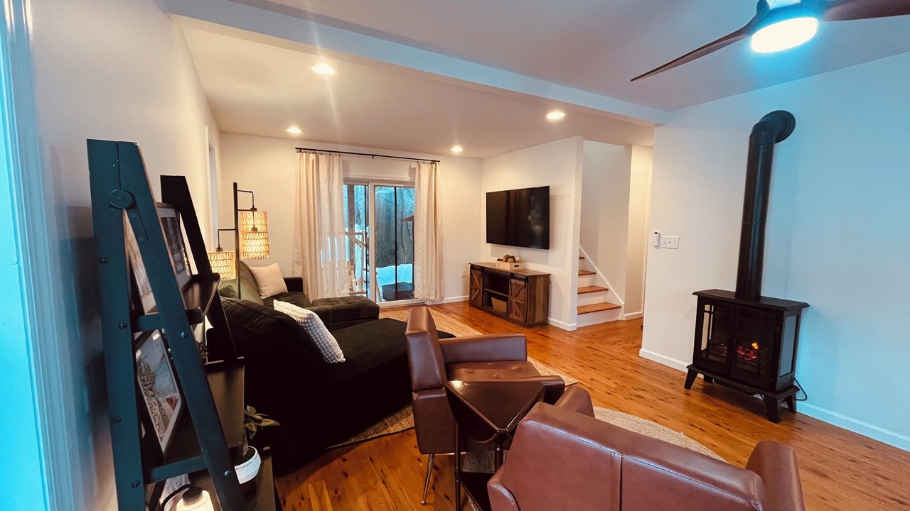 Photo of Livingroom in Greenwood Lake