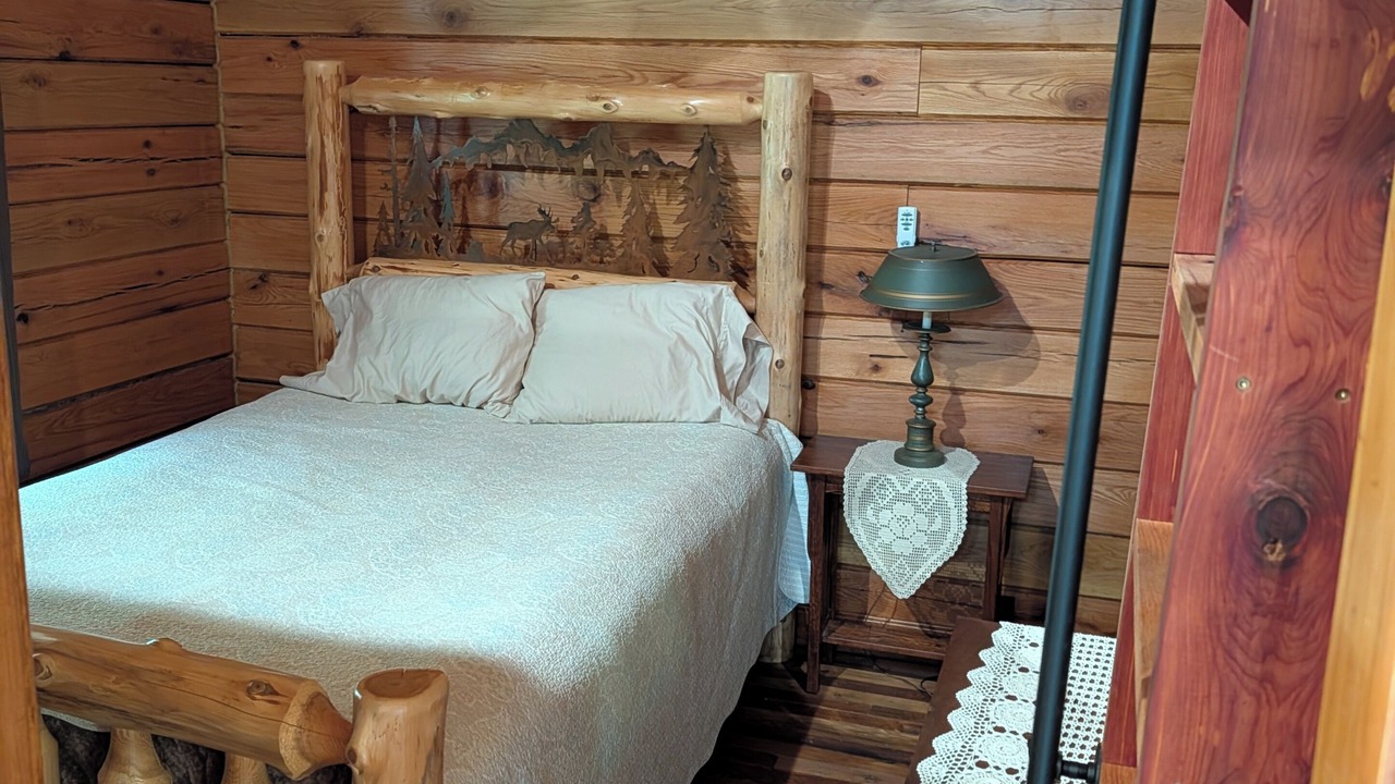 Photo of Bedroom in Wasola