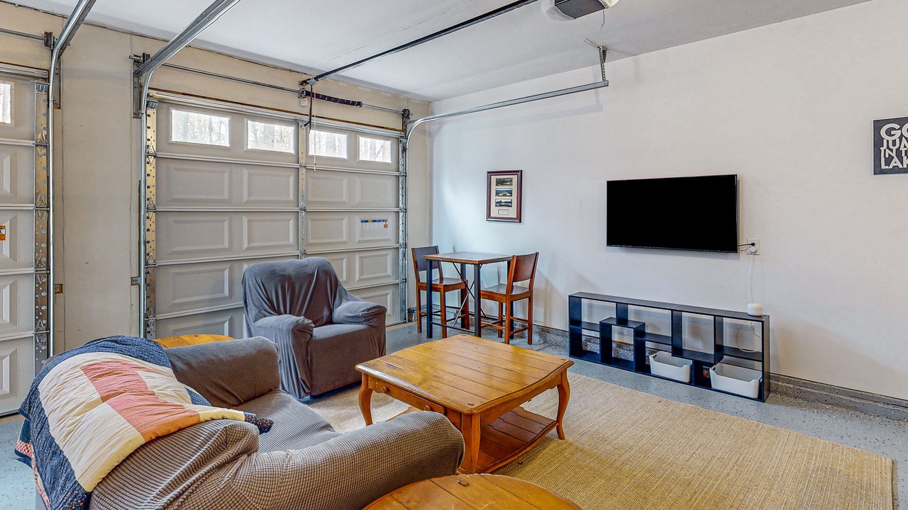 Photo of Livingroom in Livingston