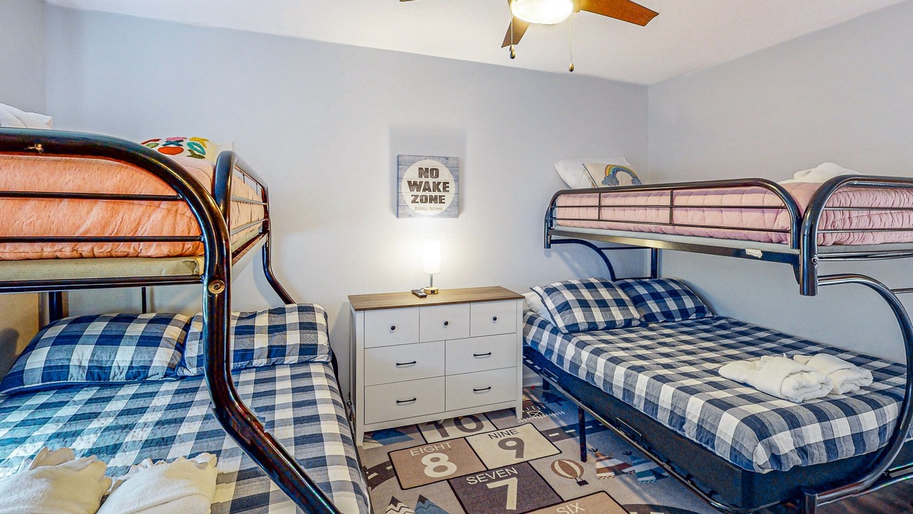 Photo of Bedroom in Livingston