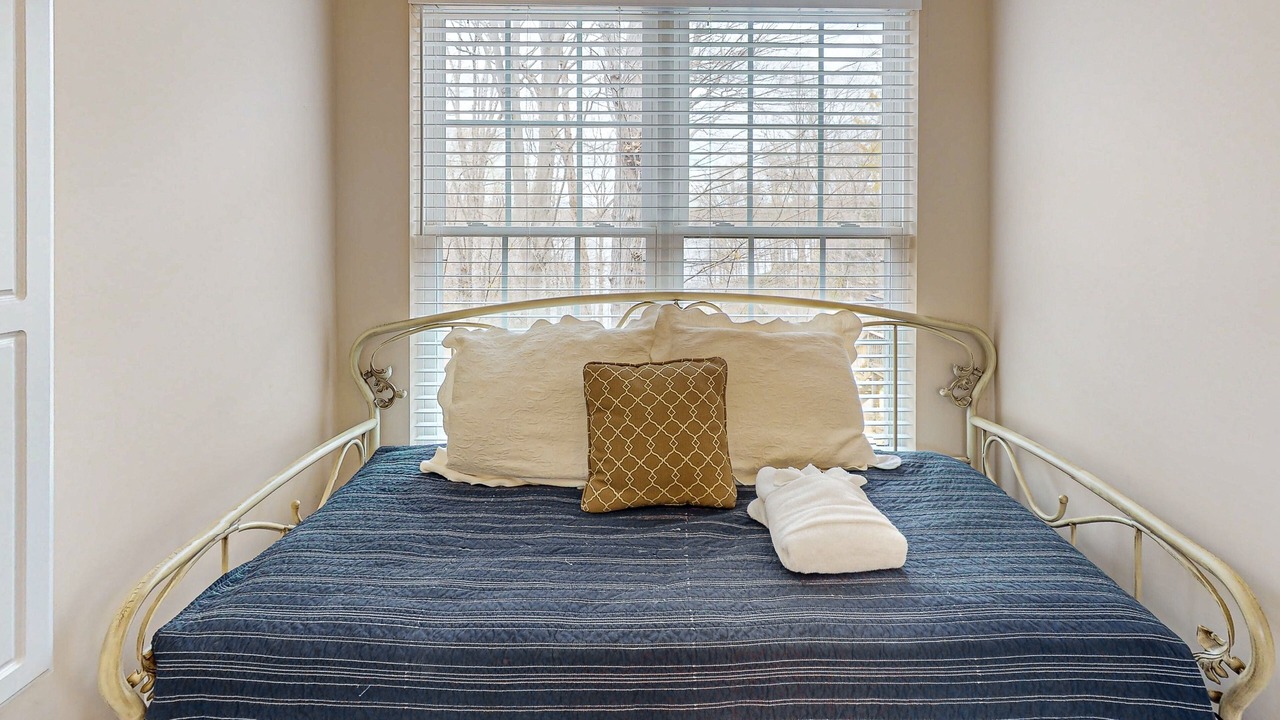 Photo of Bedroom in Livingston