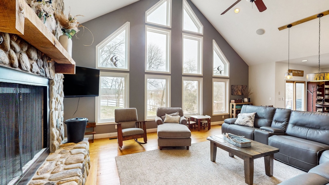 Photo of Livingroom in Livingston