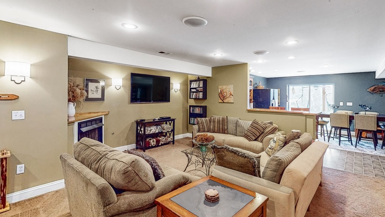 Photo of Livingroom in Livingston