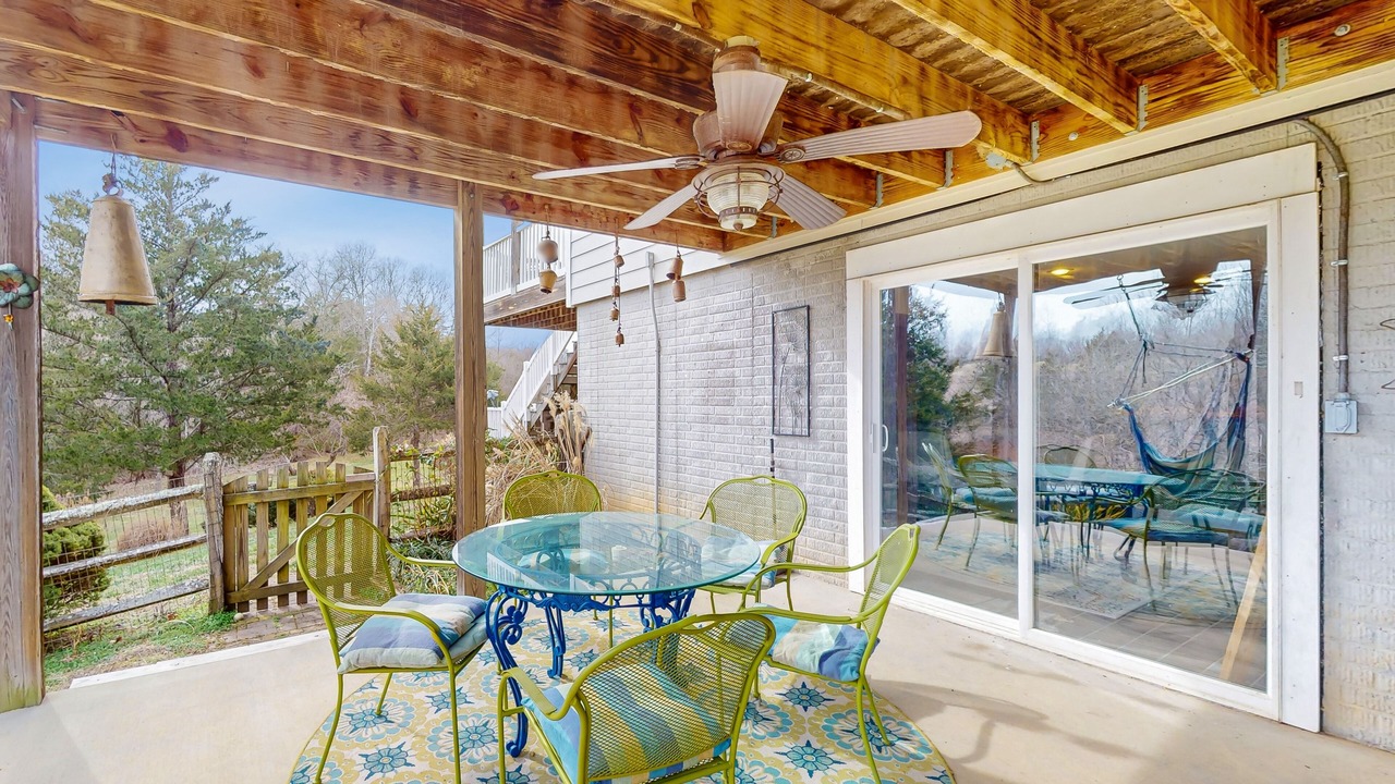 Photo of Outdoor in Livingston