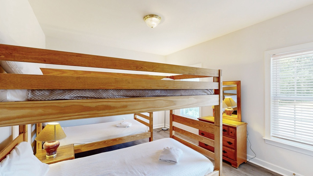 Photo of Bedroom in Orange