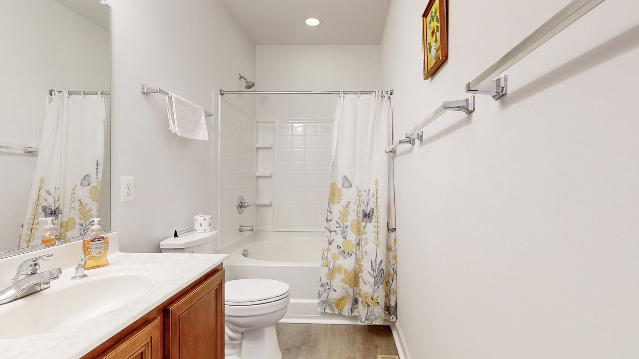 Photo of Bathroom in Orange