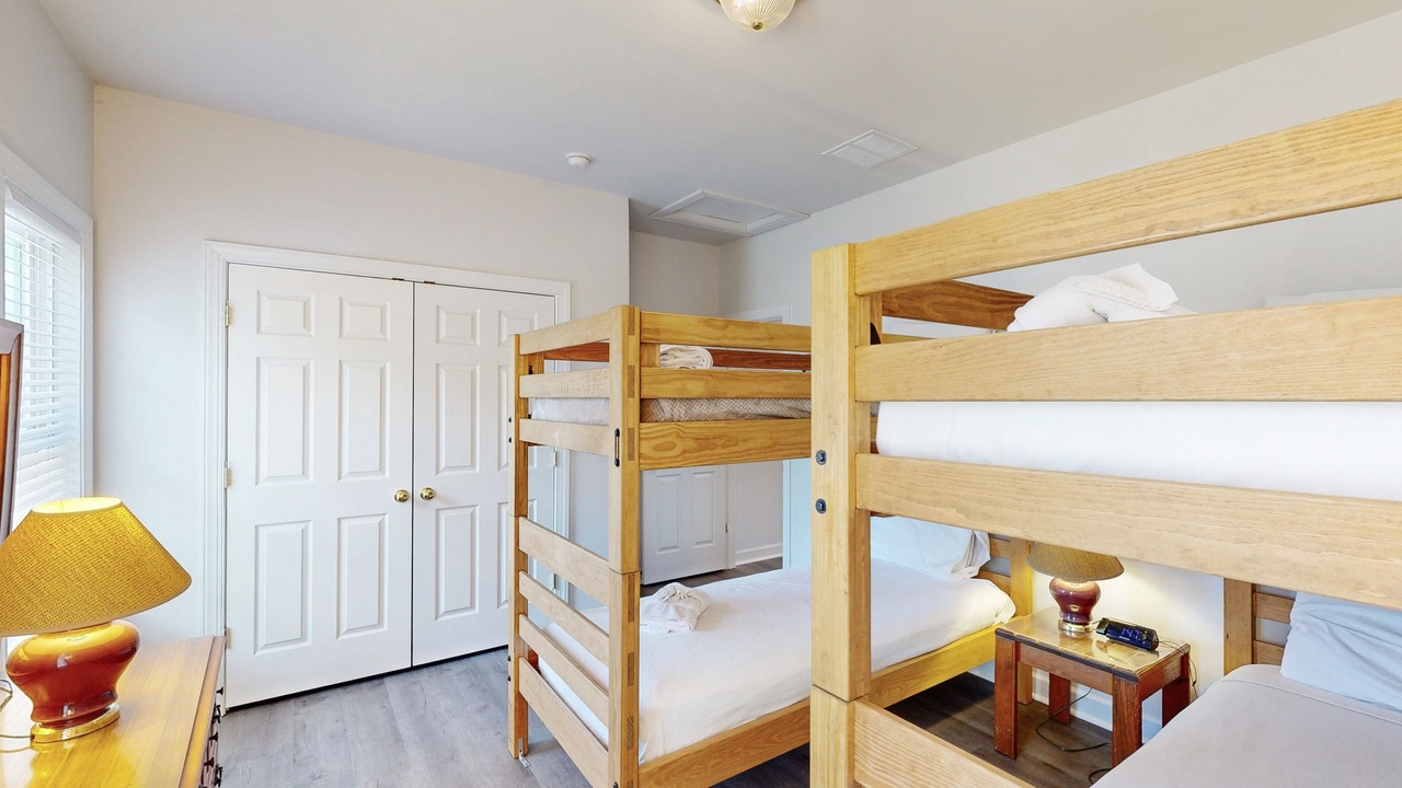 Photo of Bedroom in Orange
