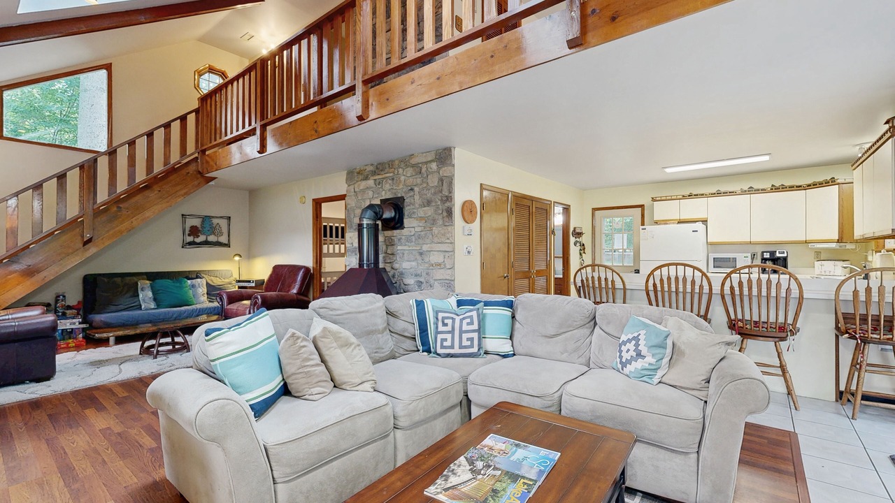 Photo of Livingroom in Bumpass