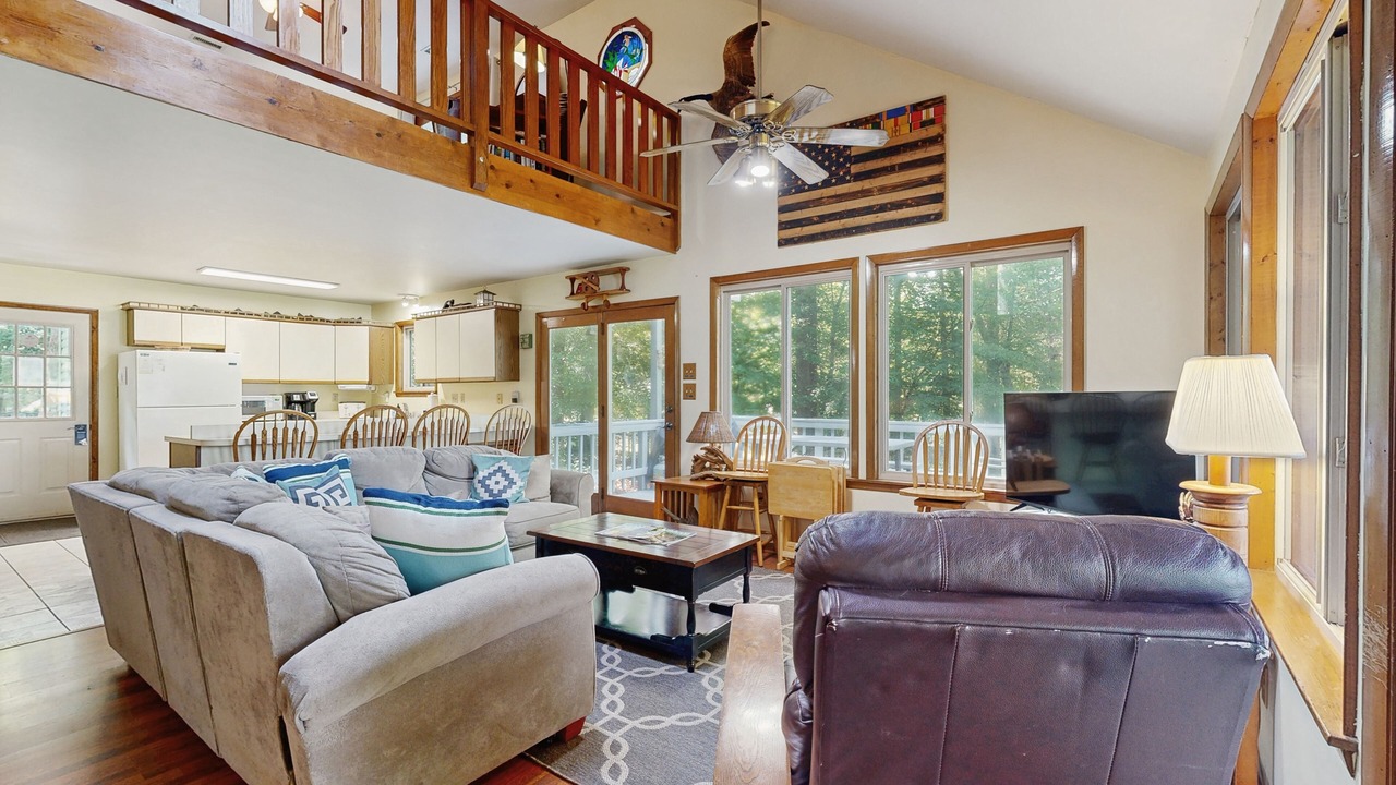 Photo of Livingroom in Bumpass