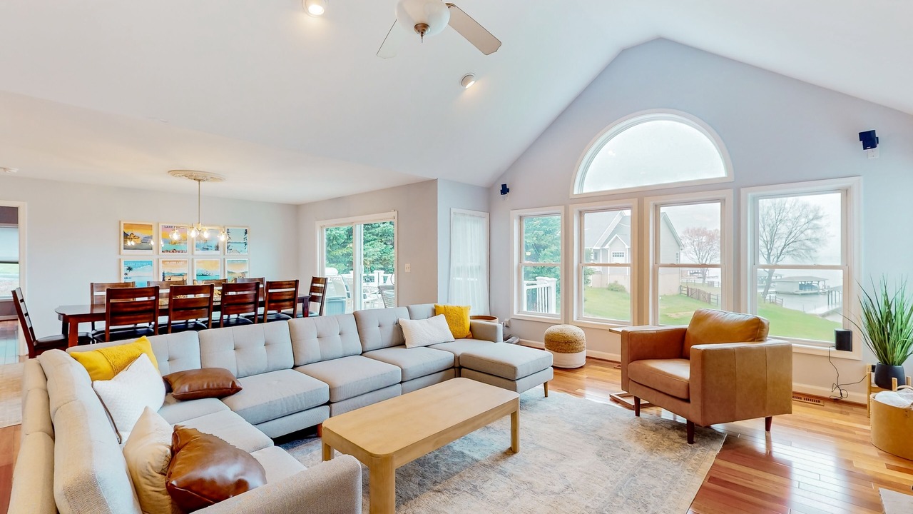 Photo of Livingroom in Bumpass