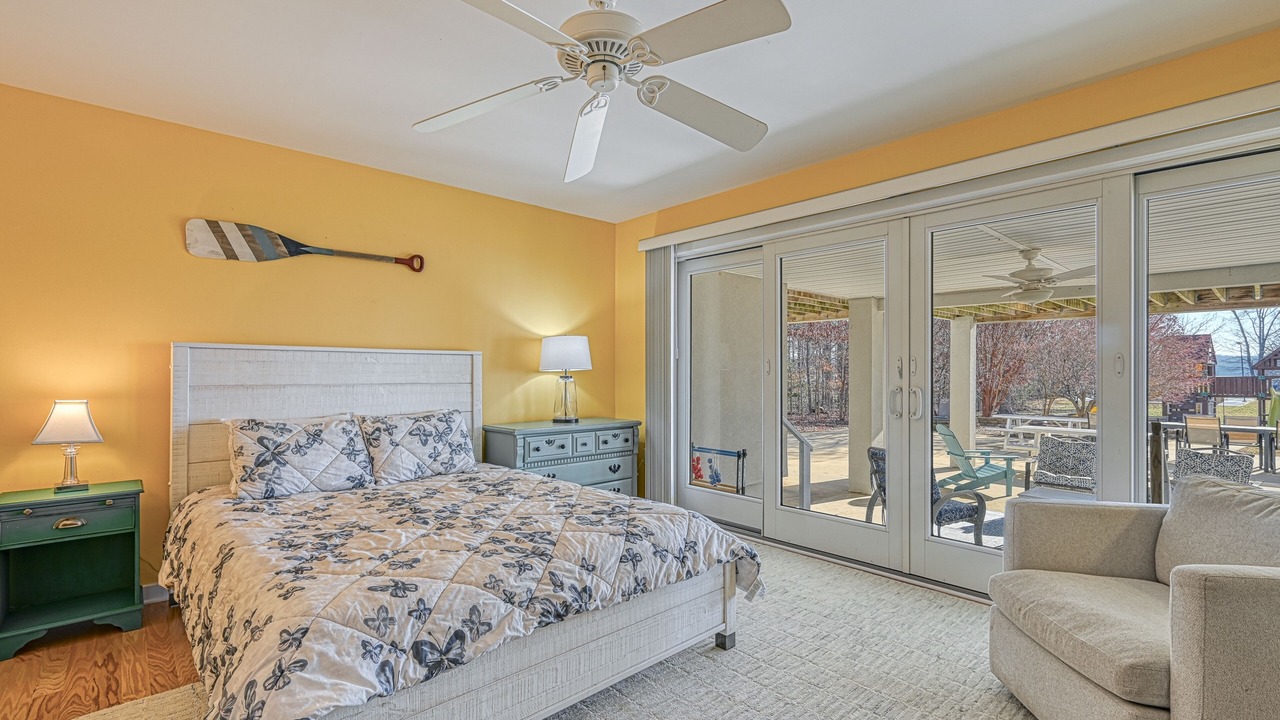 Photo of Bedroom in Panamint Shores