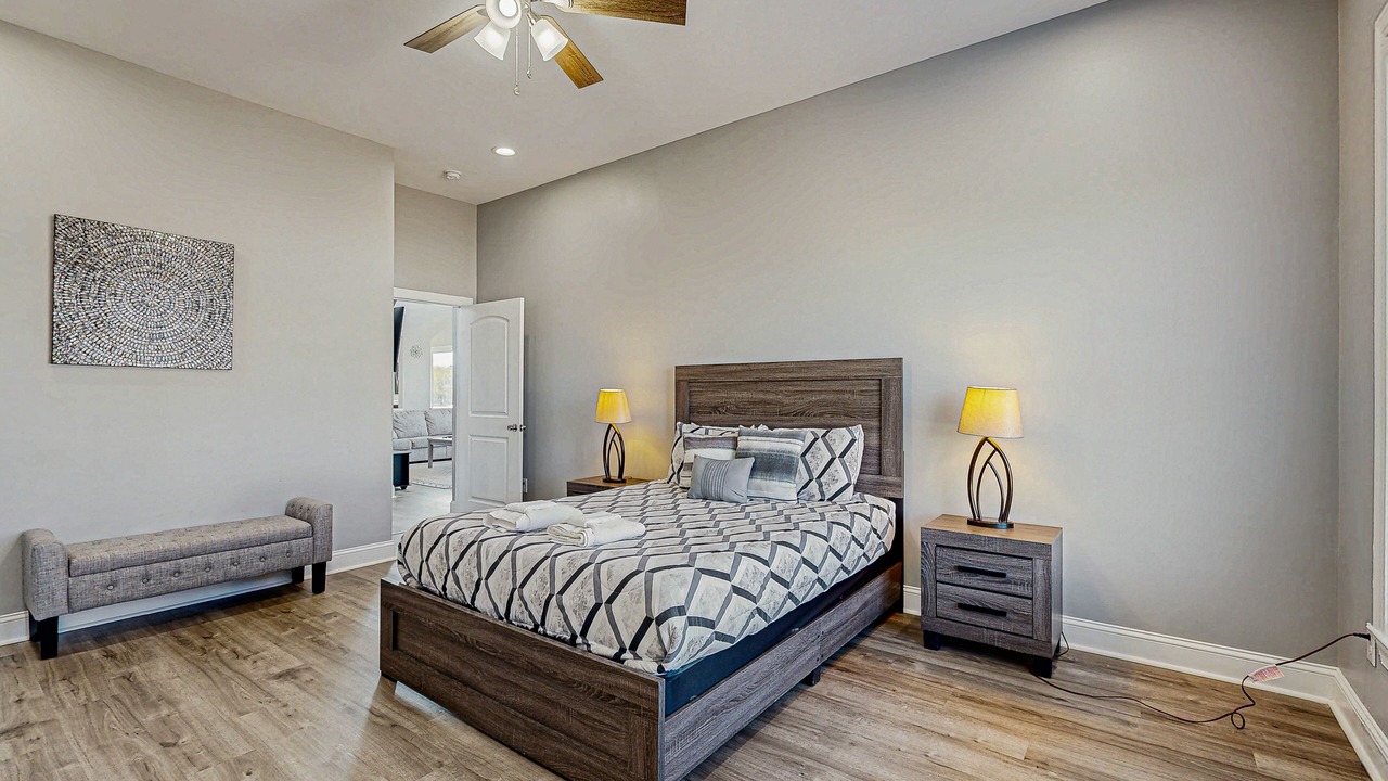 Photo of Bedroom in Orange