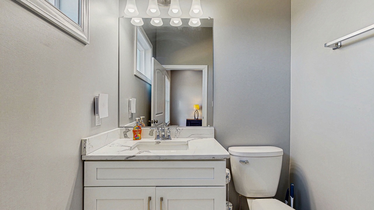 Photo of Bathroom in Orange